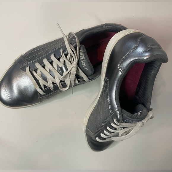Sketchers Women’s Go Golf Spikeless Golf Shoes Tie up Silver Size 8.5 - Picture 1 of 10